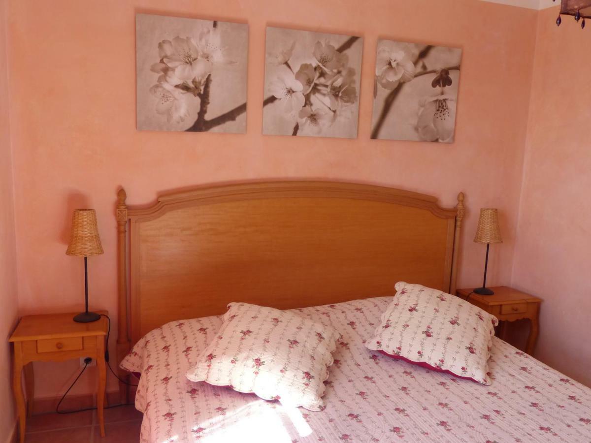 La Ferme Du Petit Segries Bed And Breakfast Moustiers-Sainte-Marie Luaran gambar