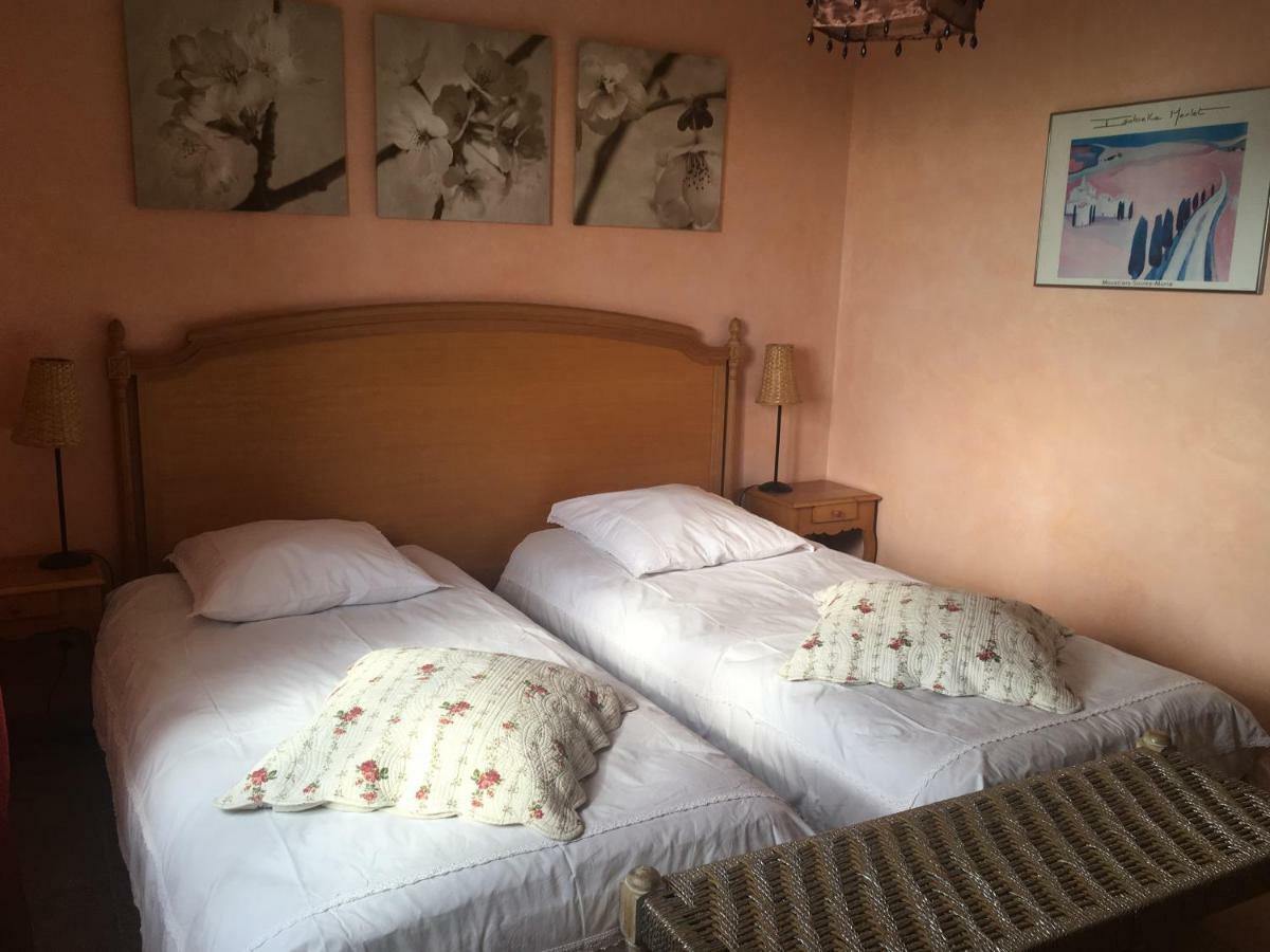 La Ferme Du Petit Segries Bed And Breakfast Moustiers-Sainte-Marie Luaran gambar
